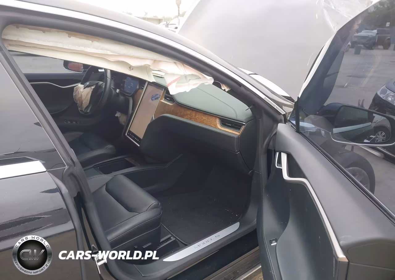 2020 Tesla Model S Long Range Dual Motor All-Wheel Drive-Long Range Plus Dual Motor All-Wheel Drive VIN:5YJSA1E26LF363043 - 5
