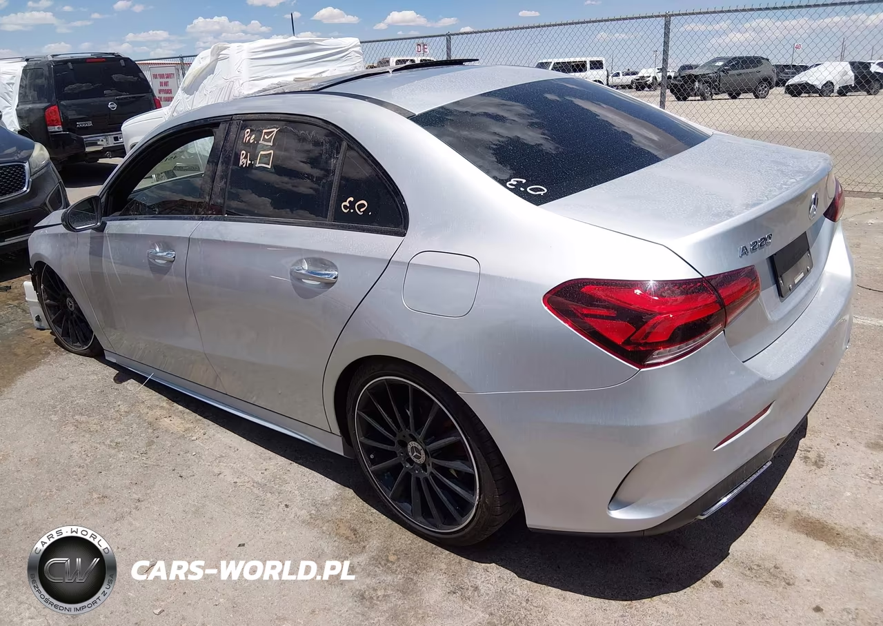 2019 Mercedes-Benz A 220 VIN:WDD3G4EB4KW012765 - 3