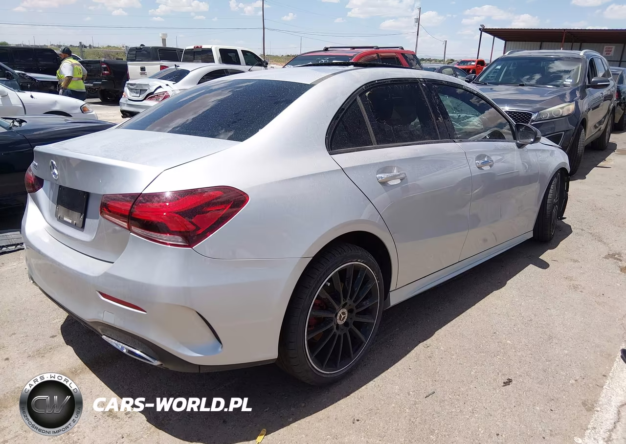 2019 Mercedes-Benz A 220 VIN:WDD3G4EB4KW012765 - 4