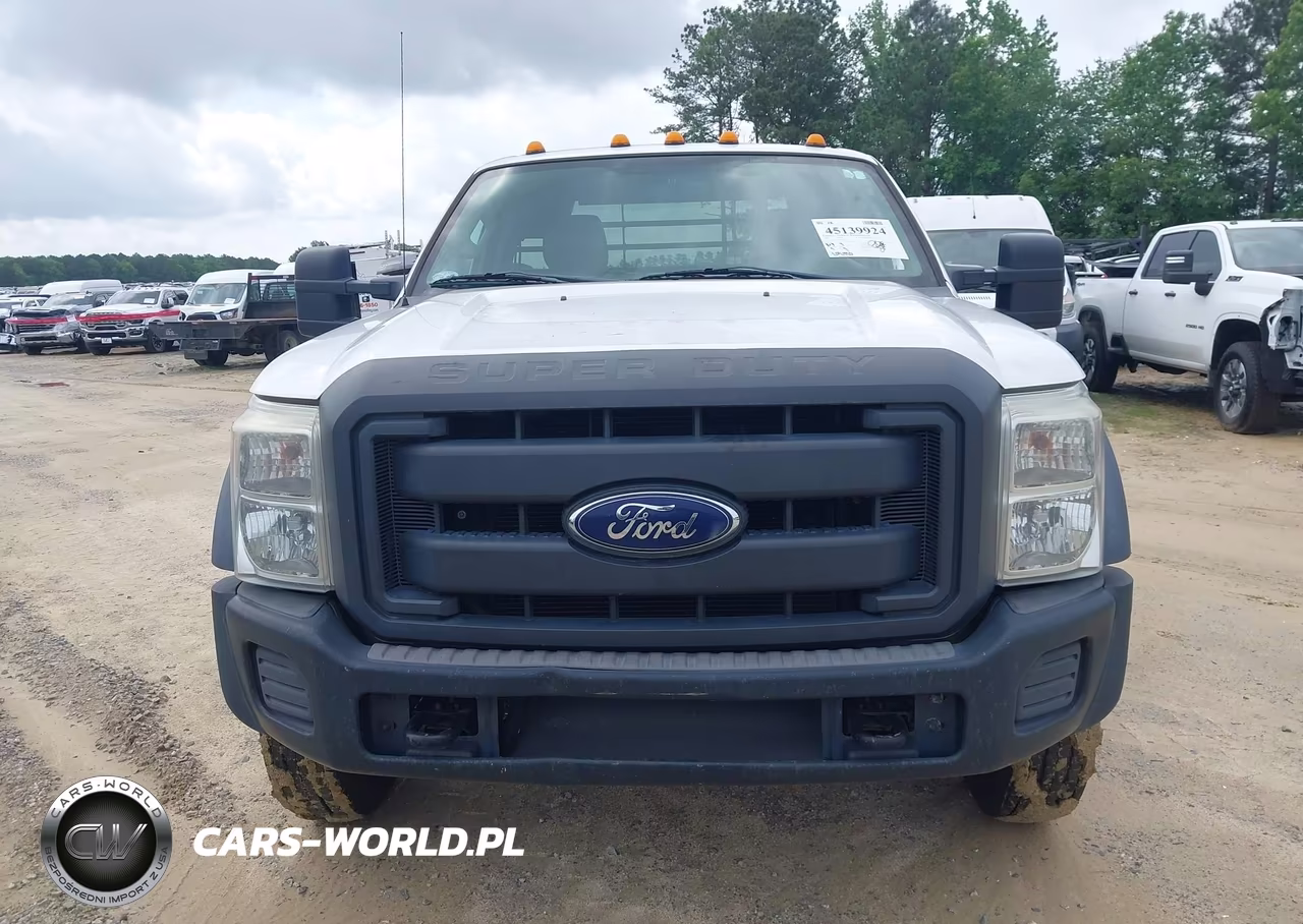 2013 Ford F-550 Chassis Xl VIN:1FDUF5GYXDEA57531 - 16