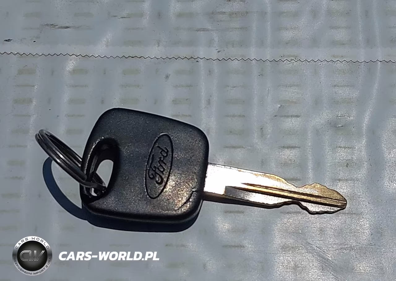 1997 Ford Mustang VIN:1FALP404XVF122717 - 11