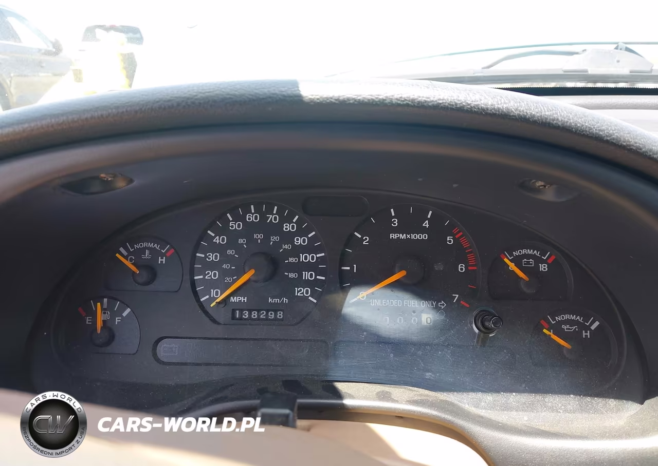 1997 Ford Mustang VIN:1FALP404XVF122717 - 7