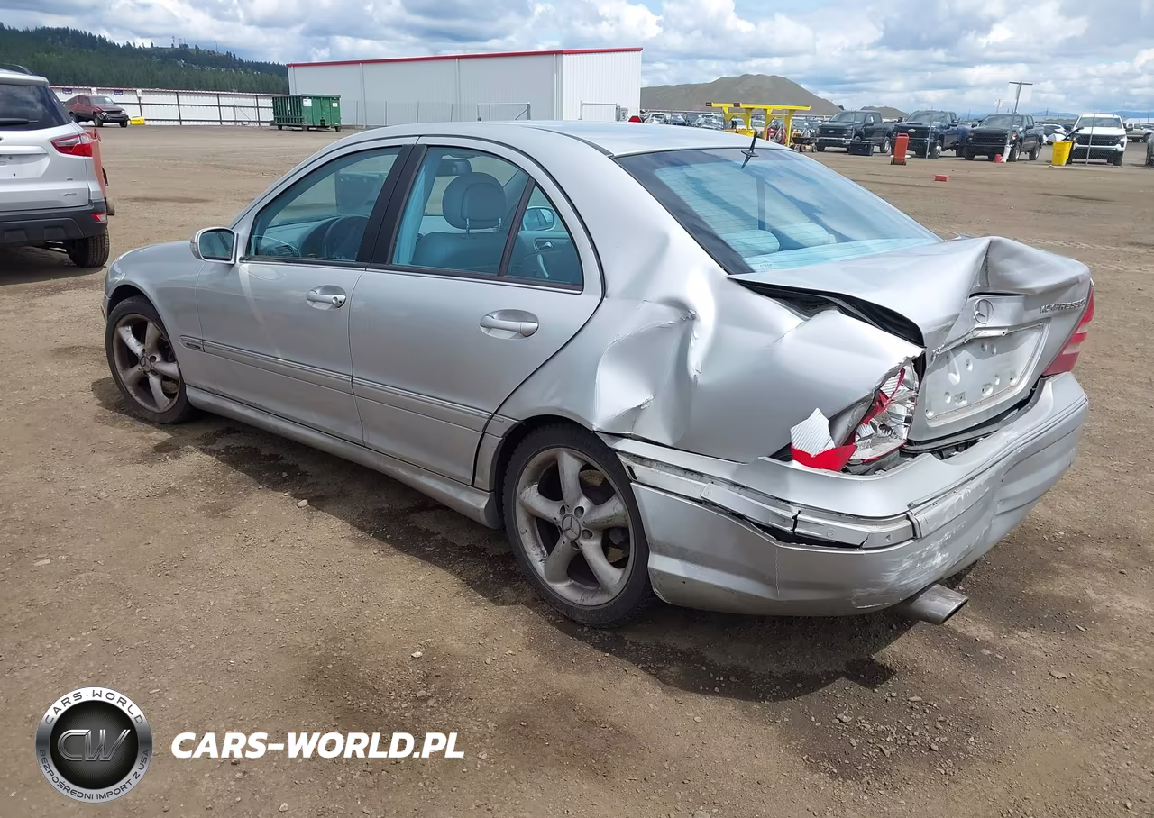 2005 Mercedes-Benz C 230 Kompressor Sport VIN:WDBRF40J65A788837 - 3