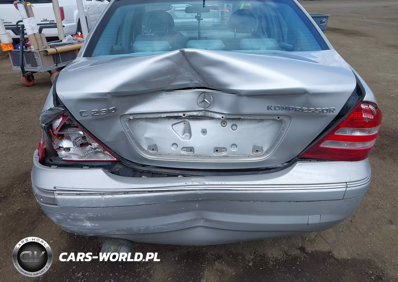 2005 Mercedes-Benz C 230 Kompressor Sport VIN:WDBRF40J65A788837 - 6