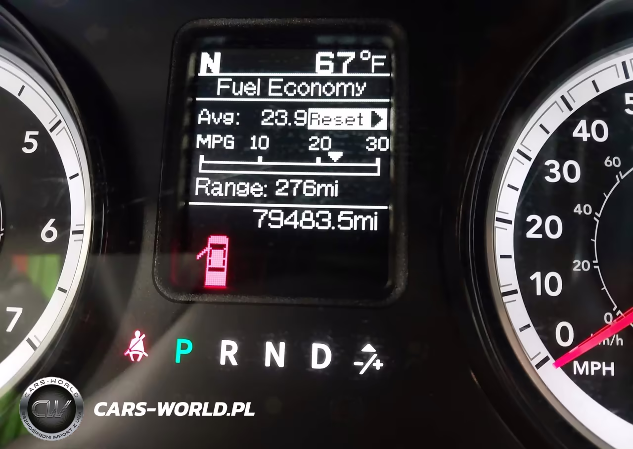 2019 Ram 1500 Classic Tradesman 4X4 5'7 Box VIN:1C6RR7KG7KS651446 - 16
