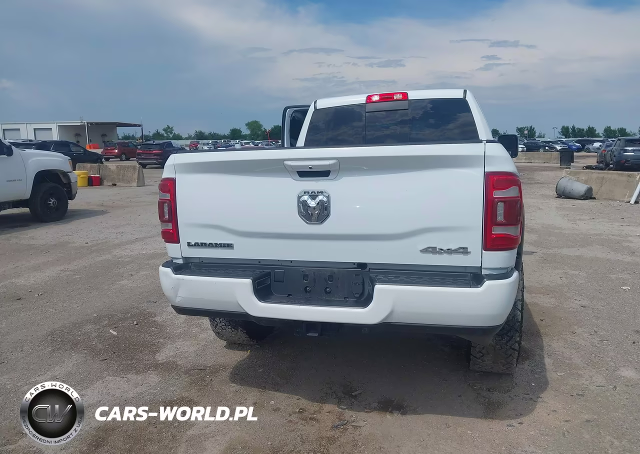 2023 Ram 2500 Laramie 4X4 6'4 Box VIN:3C6UR5FL3PG588429 - 17