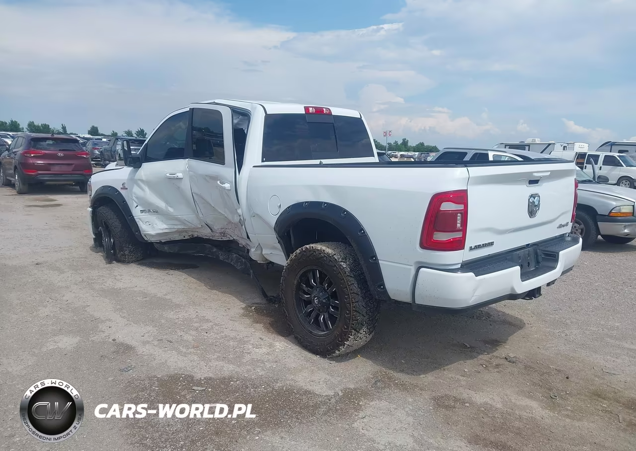 2023 Ram 2500 Laramie 4X4 6'4 Box VIN:3C6UR5FL3PG588429 - 3