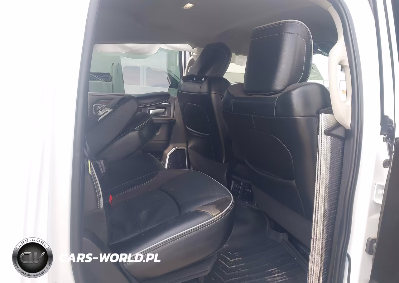 2023 Ram 2500 Laramie 4X4 6'4 Box VIN:3C6UR5FL3PG588429 - 8