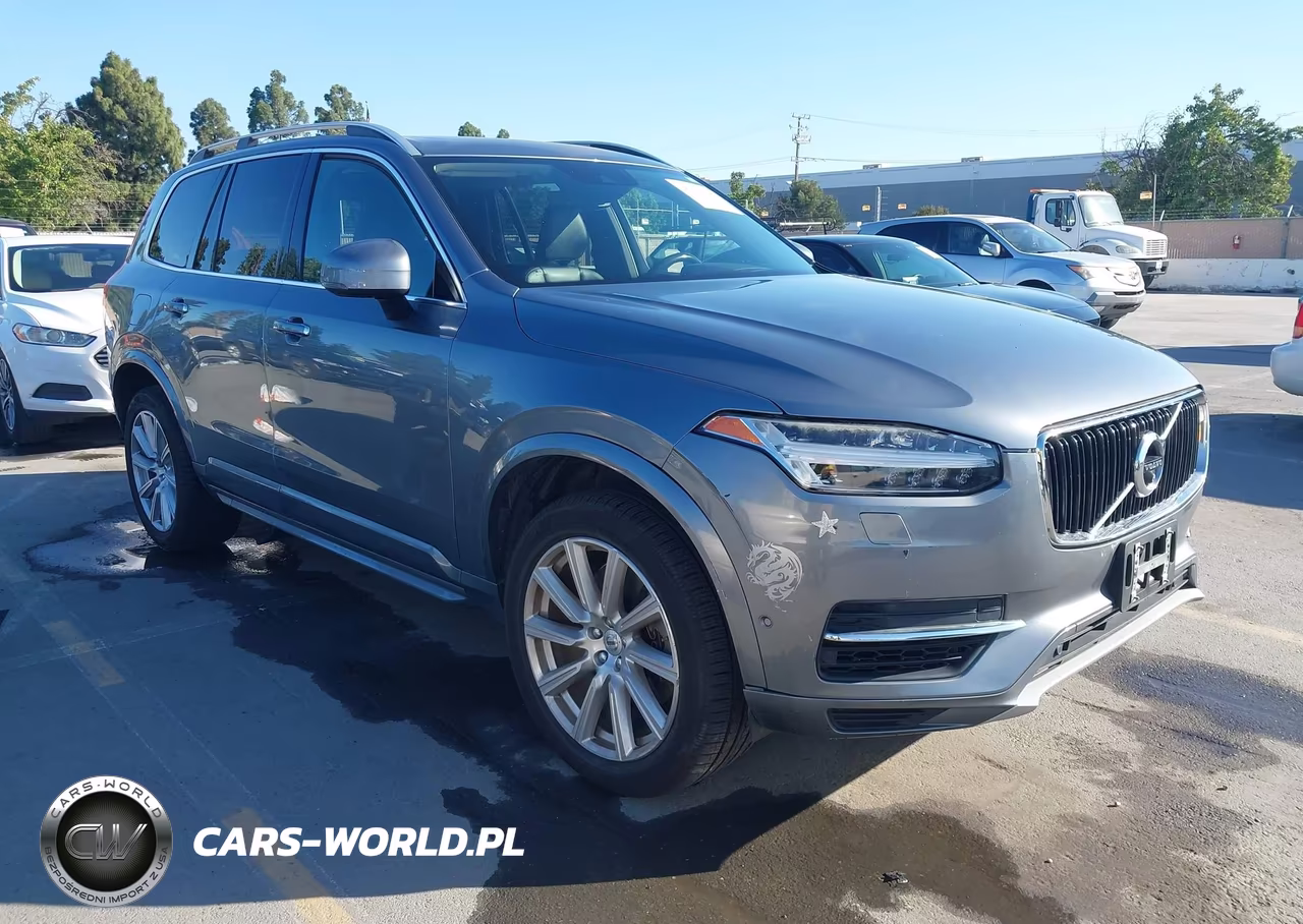 2016 Volvo Xc90 Hybrid T8 Momentum