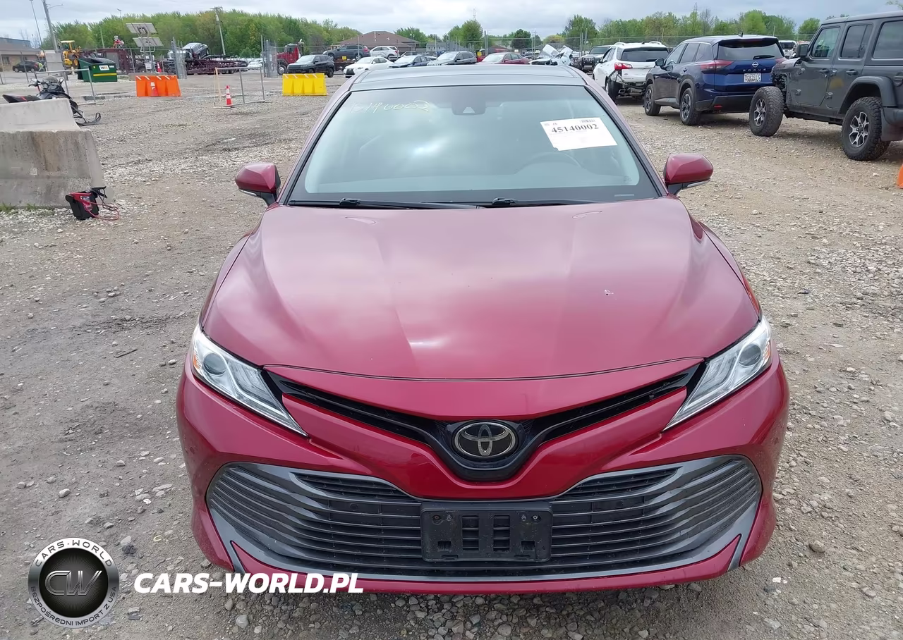 2018 Toyota Camry Xle VIN:4T1B11HK3JU658872 - 12