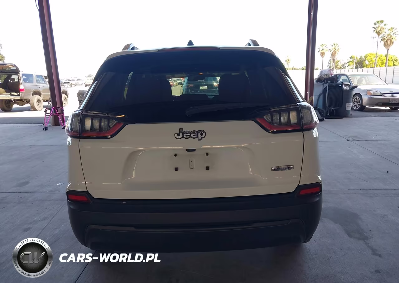 2019 Jeep Cherokee Latitude Fwd VIN:1C4PJLCB7KD247408 - 16
