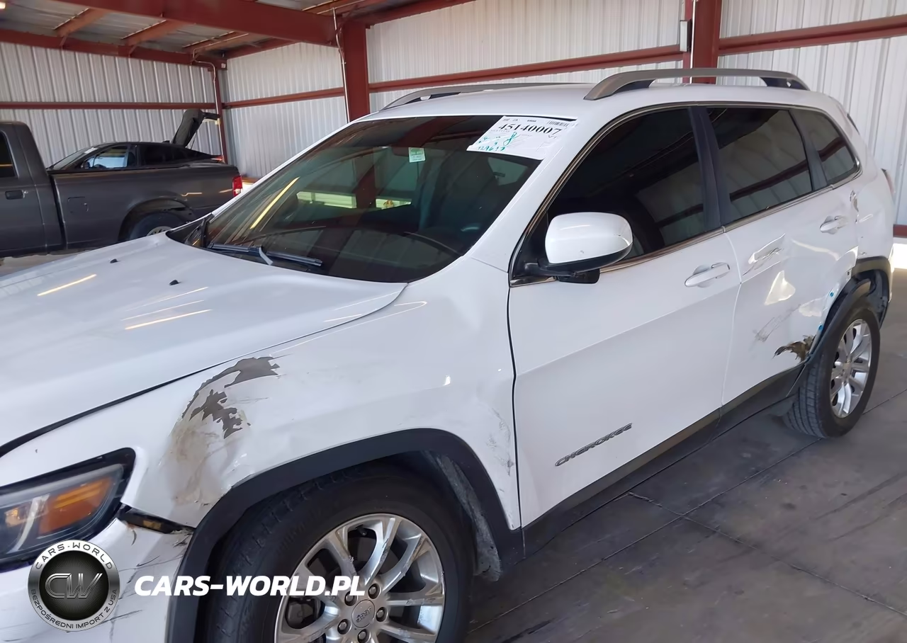 2019 Jeep Cherokee Latitude Fwd VIN:1C4PJLCB7KD247408 - 6