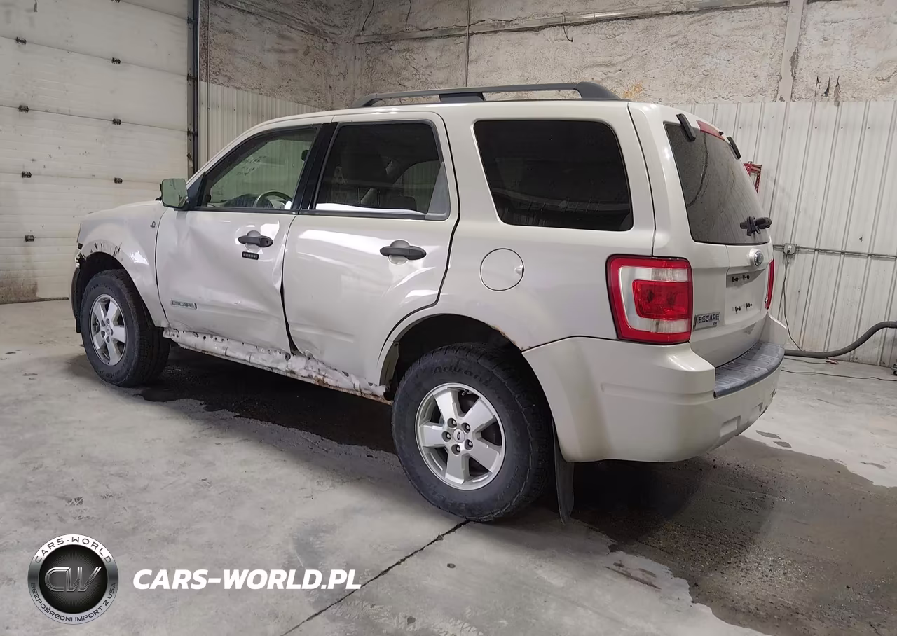 2008 Ford Escape Xlt VIN:1FMCU93188KB46197 - 3