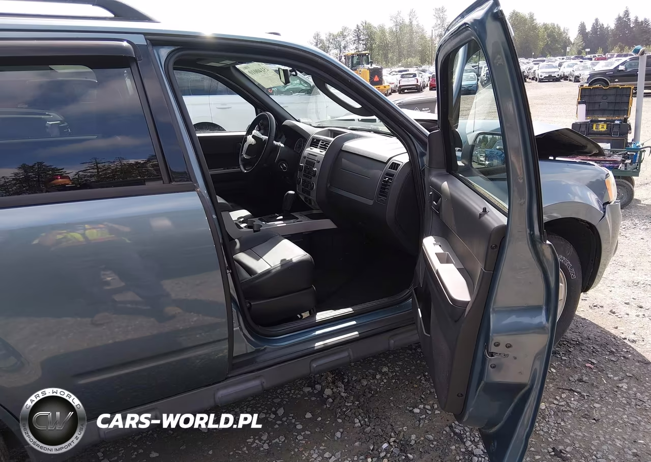 2010 Ford Escape Xlt VIN:1FMCU9DG9AKD15605 - 5