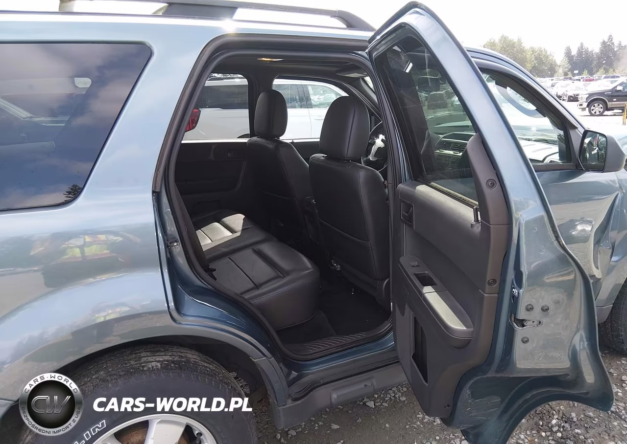 2010 Ford Escape Xlt VIN:1FMCU9DG9AKD15605 - 8