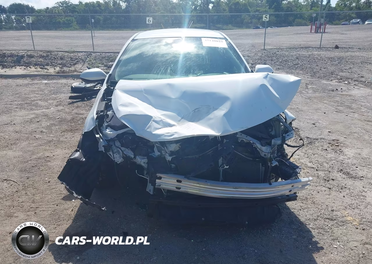 2024 Toyota Corolla Le VIN:5YFB4MDE6RP110614 - 12