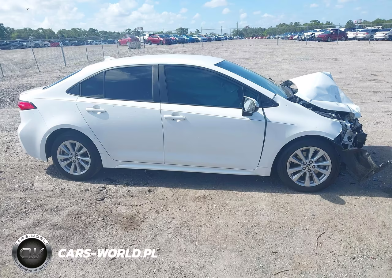 2024 Toyota Corolla Le VIN:5YFB4MDE6RP110614 - 13