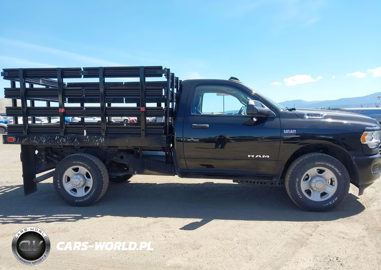 2019 Ram 3500 Tradesman 4X2 8' Box VIN:3C7WR2AJ8KG628778 - 18
