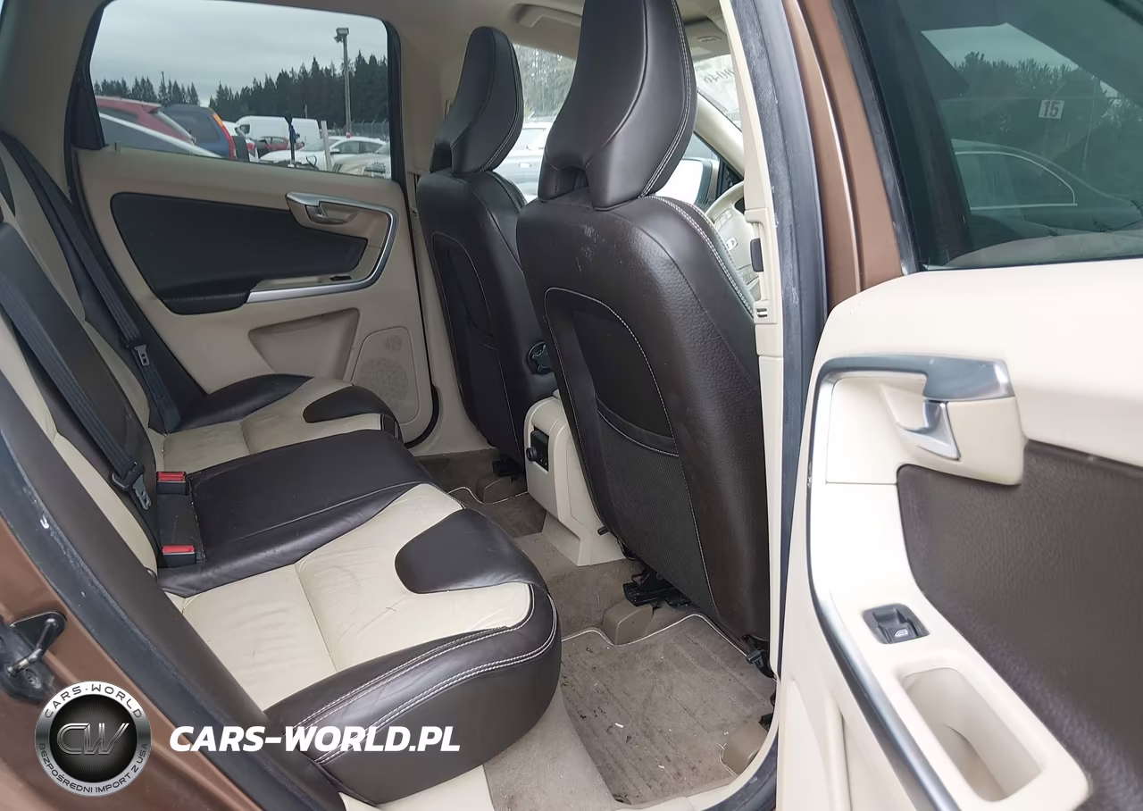 2010 Volvo Xc60 T6-T6 R-Design VIN:YV4992DZ3A2019453 - 8