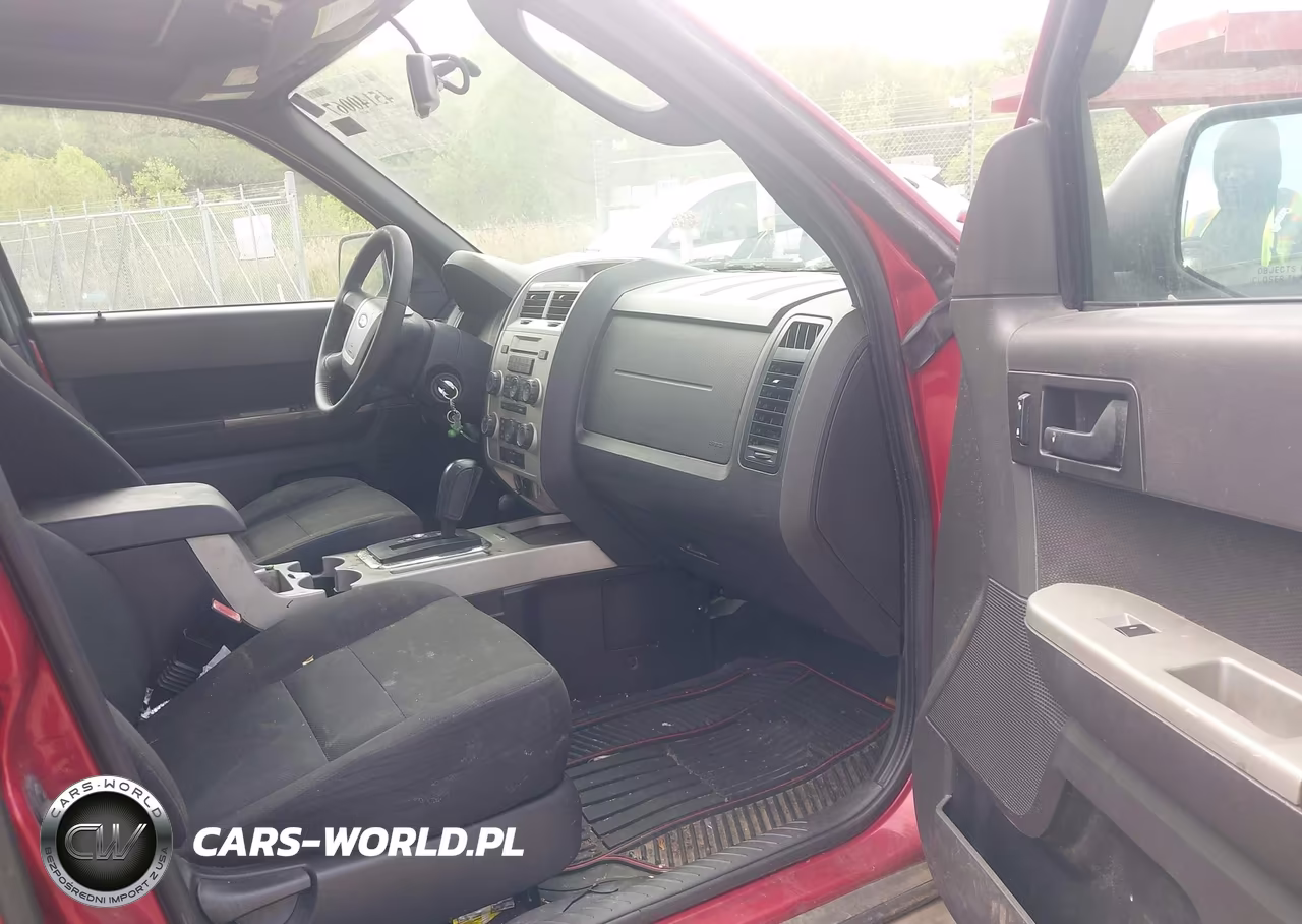 2009 Ford Escape Xlt VIN:1FMCU93G39KB13646 - 5