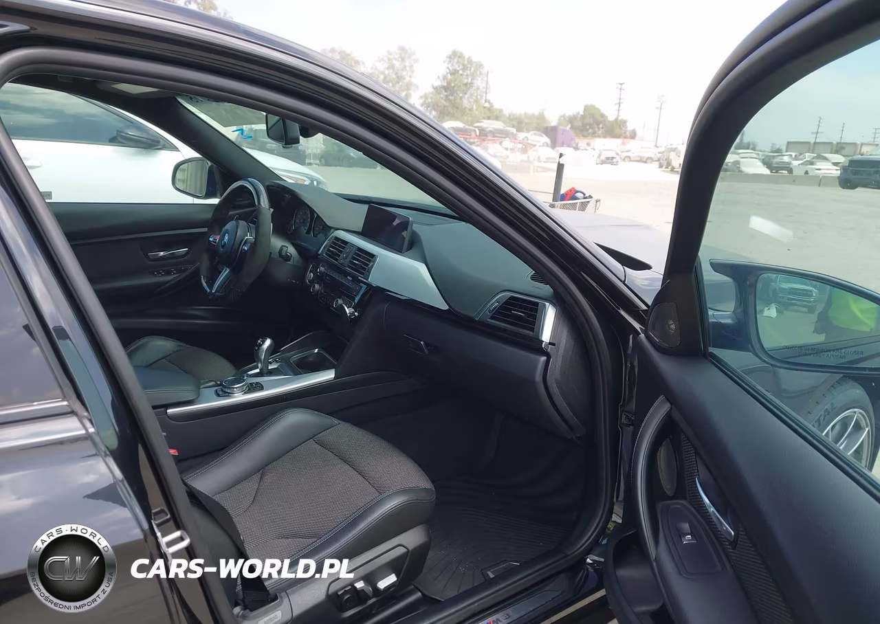 2016 BMW M3 VIN:WBS8M9C57G5D31279 - 5