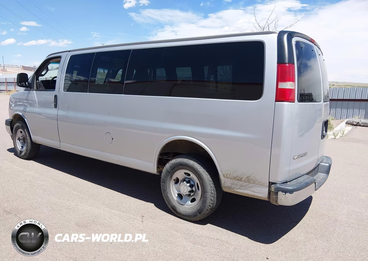2018 Chevrolet Express 3500 Lt VIN:1GAZGPFGXJ1300486 - 3