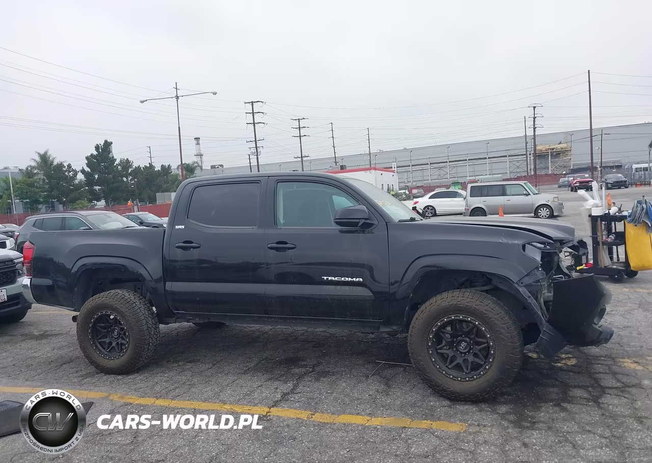2020 Toyota Tacoma Sr5 VIN:5TFAX5GN0LX181613 - 13