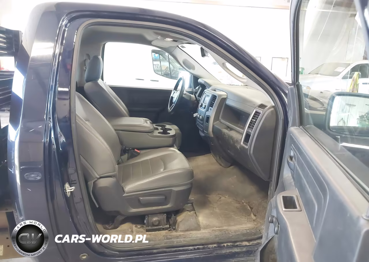 2016 Ram 2500 Tradesman VIN:3C7WR4AJXGG386921 - 5