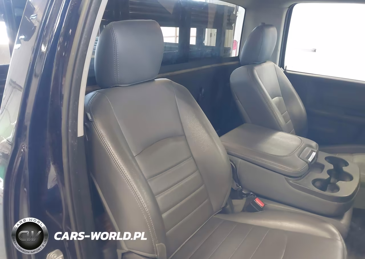2016 Ram 2500 Tradesman VIN:3C7WR4AJXGG386921 - 8