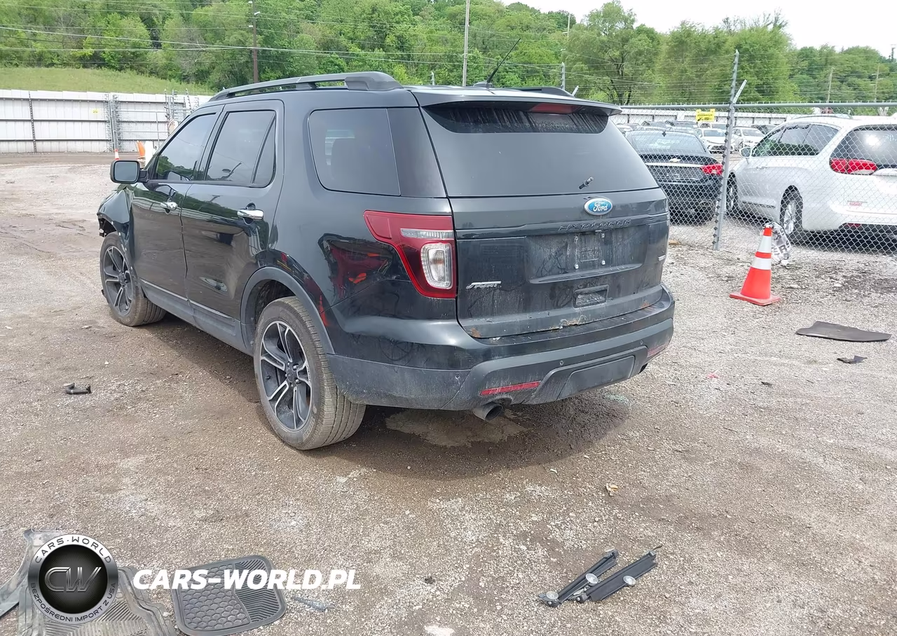 2013 Ford Explorer Sport VIN:1FM5K8GT9DGC02746 - 3