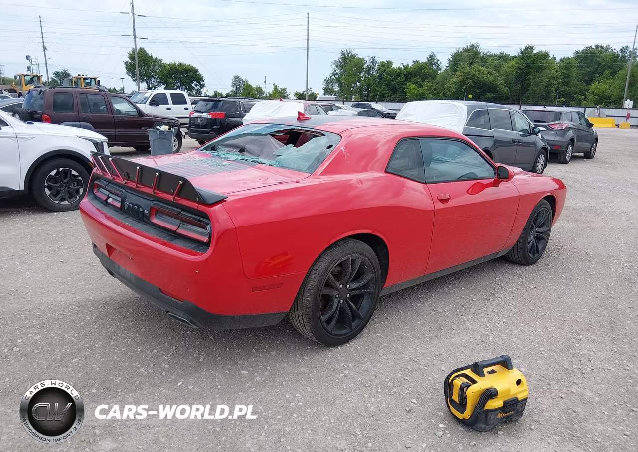 2016 Dodge Challenger Sxt VIN:2C3CDZAG7GH119661 - 4