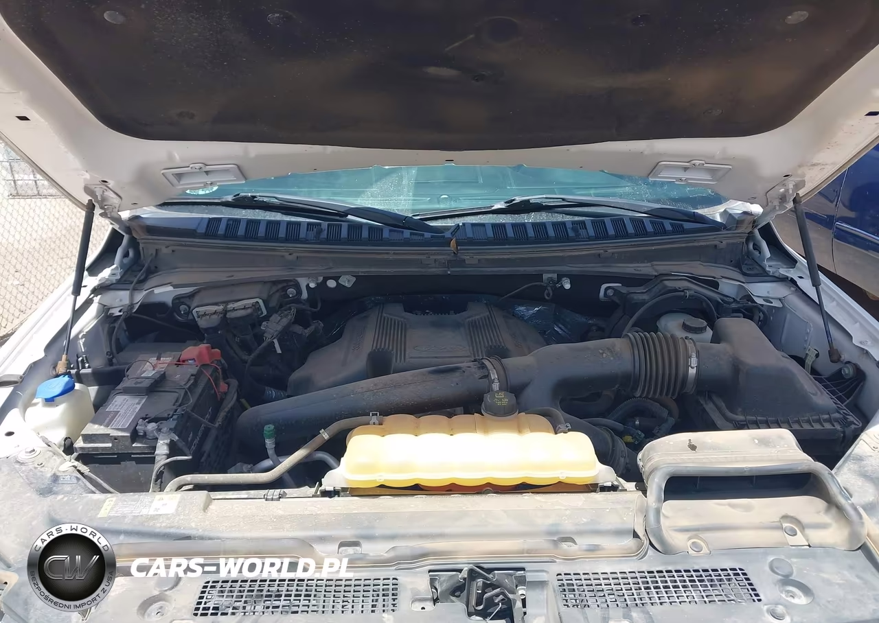 2018 Ford Expedition Limited VIN:1FMJU2ATXJEA17899 - 10