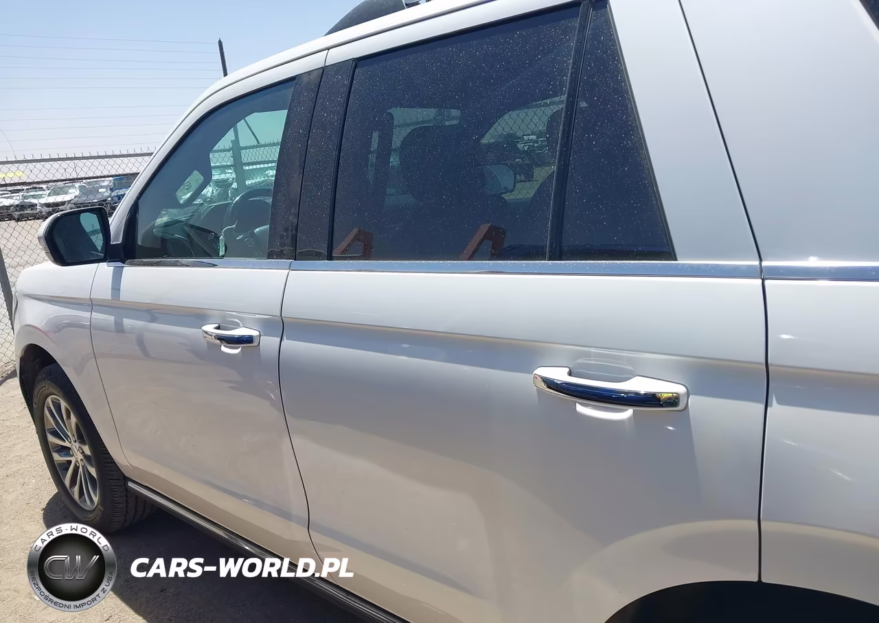 2018 Ford Expedition Limited VIN:1FMJU2ATXJEA17899 - 13