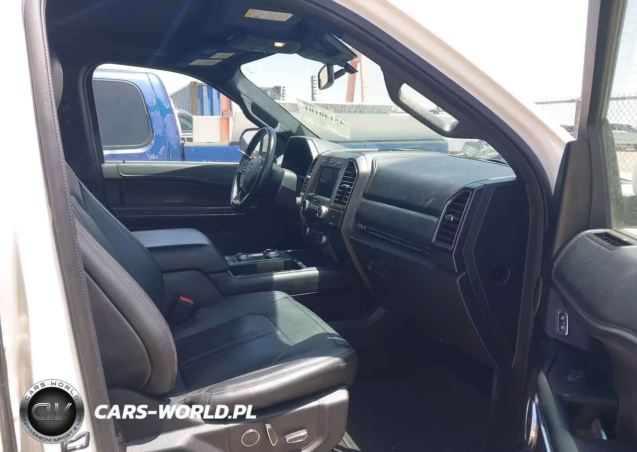 2018 Ford Expedition Limited VIN:1FMJU2ATXJEA17899 - 5