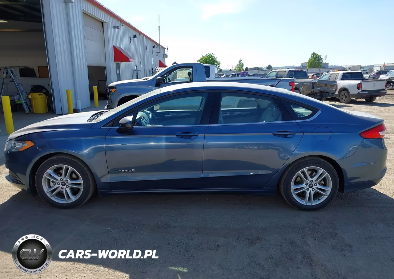 2018 Ford Fusion Hybrid S VIN:3FA6P0UU5JR209468 - 14