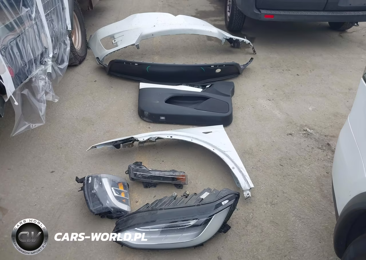 2020 Tesla Model X VIN:5YJXCBE28LF270109 - 12