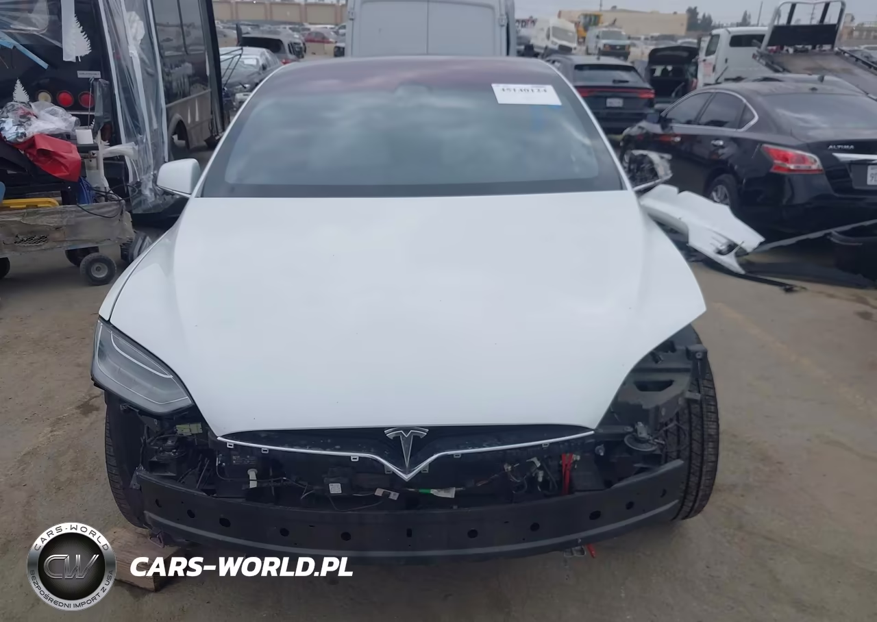 2020 Tesla Model X VIN:5YJXCBE28LF270109 - 13