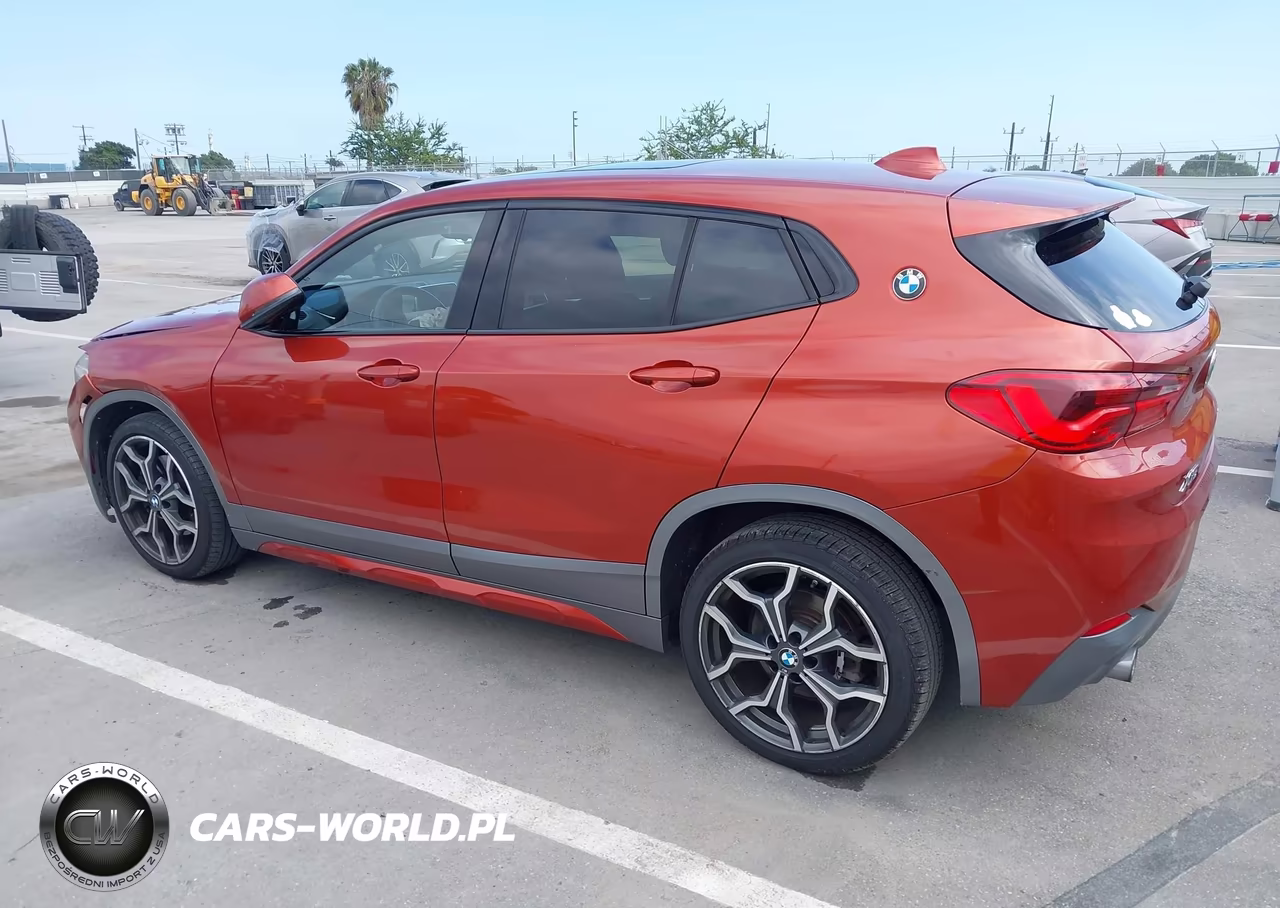 2018 BMW X2 Sdrive28I VIN:WBXYJ3C30JEJ75069 - 3
