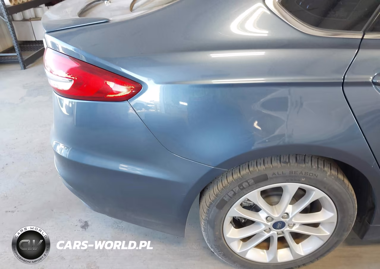 2019 Ford Fusion Energi Titanium VIN:3FA6P0SU9KR211227 - 12