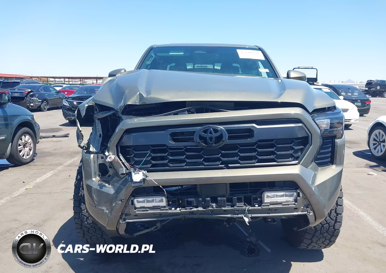 2026 Toyota Tacoma Hybrid Trd Off Road VIN:3TYLC5LN4TT060099 - 13