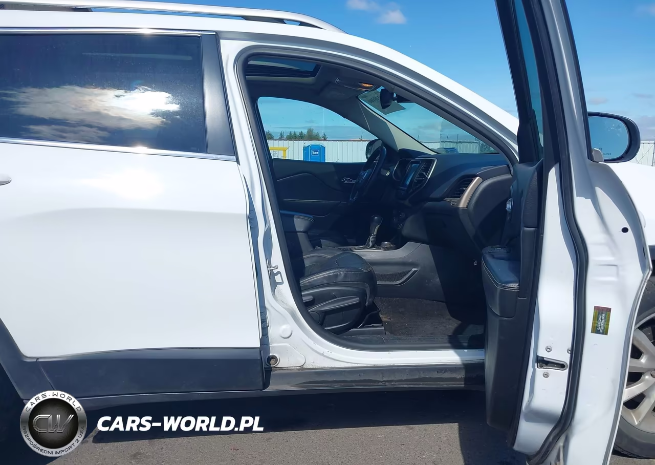 2014 Jeep Cherokee Limited VIN:1C4PJMDS0EW256917 - 5