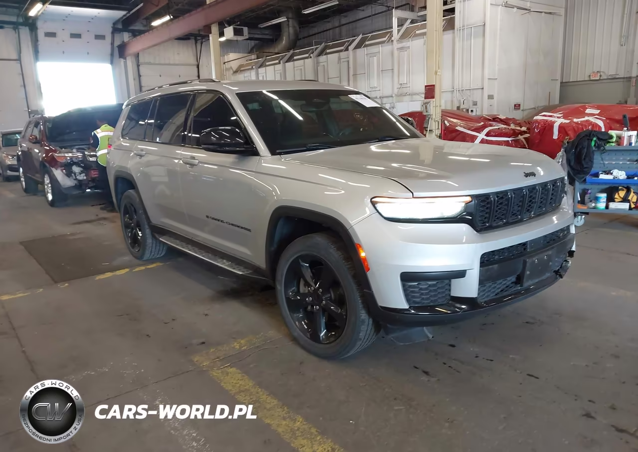 2021 Jeep Grand Cherokee L Altitude 4X4 – zdjęcie 1 z 17