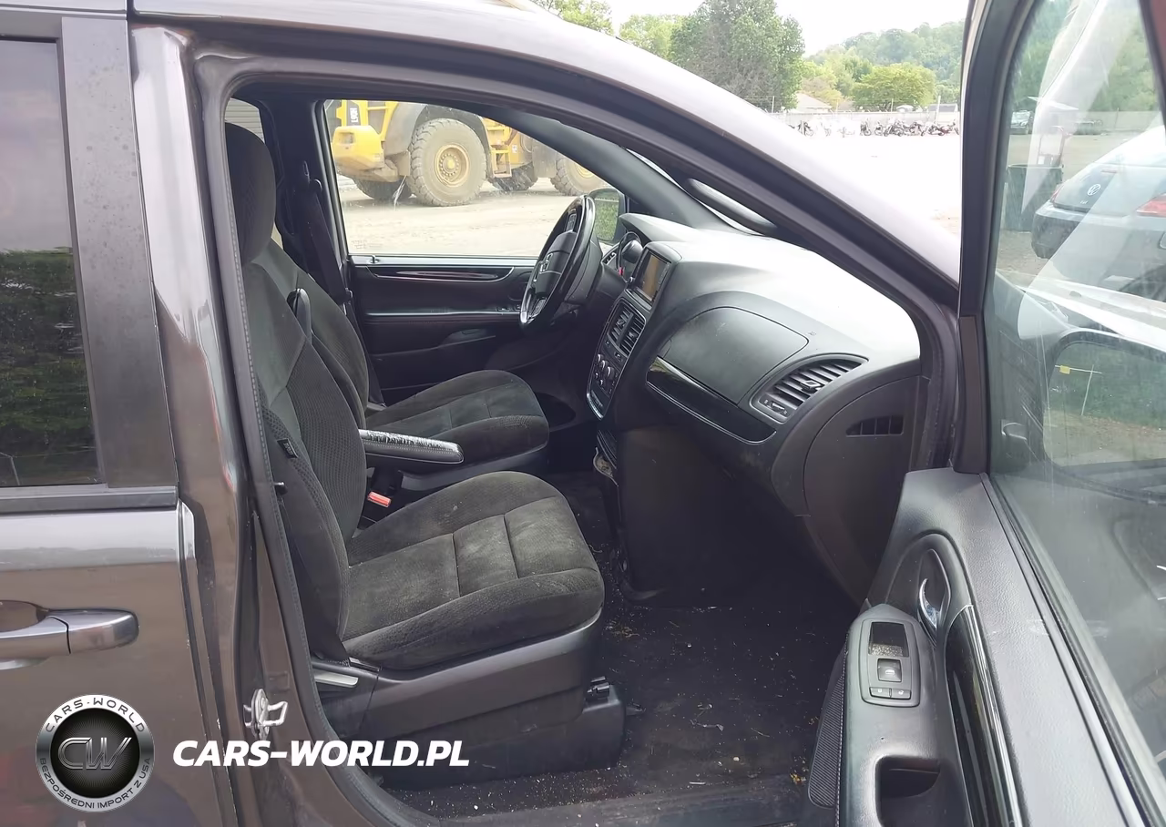 2017 Dodge Grand Caravan Se Plus VIN:2C4RDGBG0HR607399 - 5