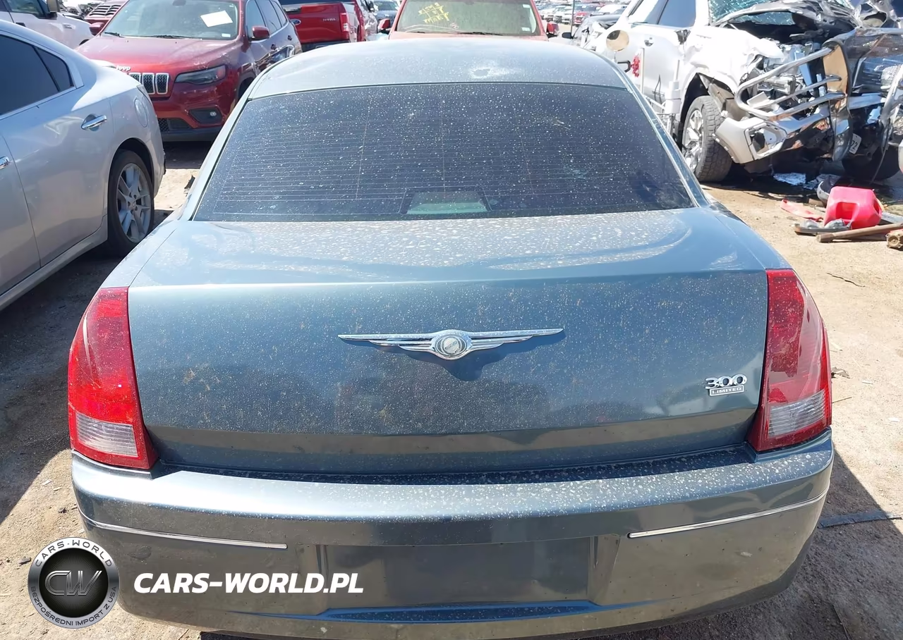2005 Chrysler 300 Touring VIN:2C3AA53G35H103590 - 17