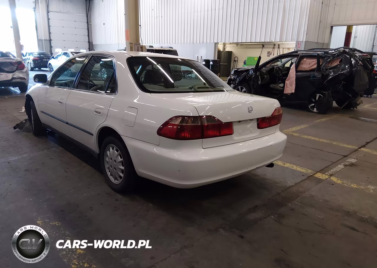 1999 Honda Accord Lx VIN:JHMCG5647XC003534 - 3