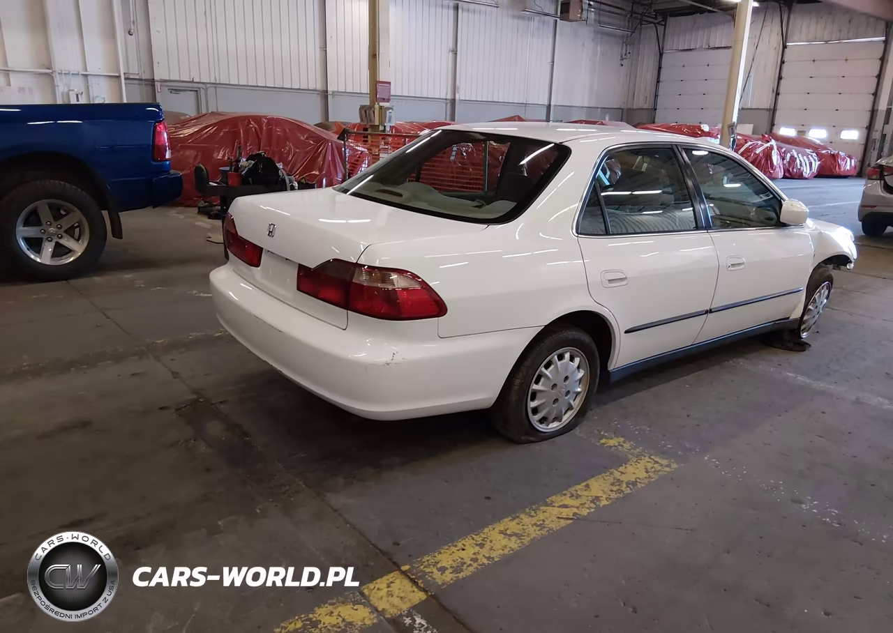 1999 Honda Accord Lx VIN:JHMCG5647XC003534 - 4