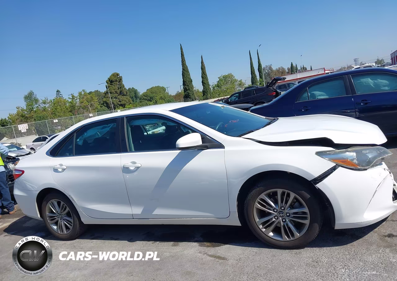 2017 Toyota Camry Se VIN:4T1BF1FK7HU358430 - 14