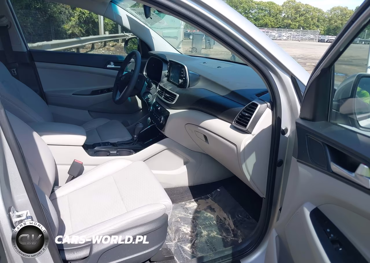 2020 Hyundai Tucson Se VIN:KM8J23A40LU118124 - 5