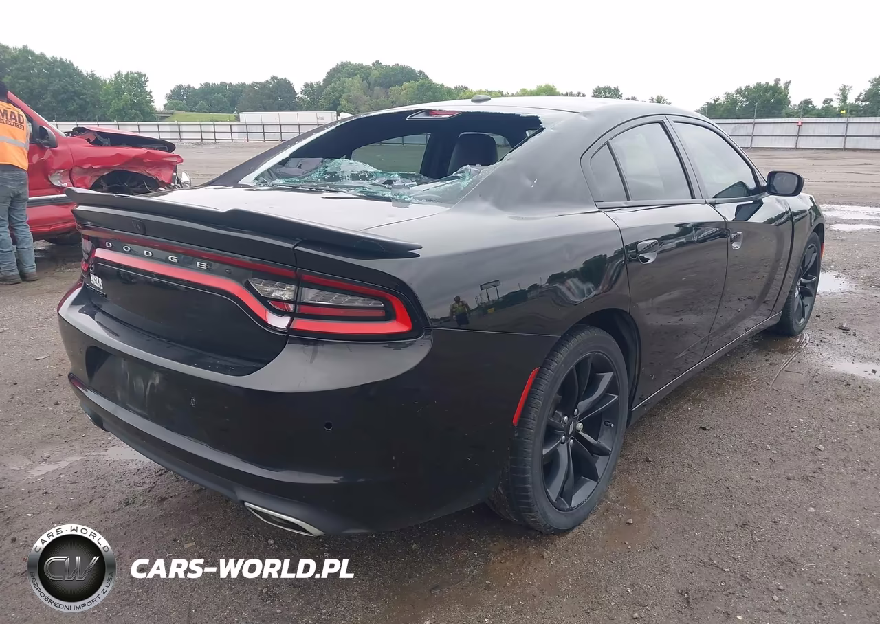 2018 Dodge Charger Sxt Rwd VIN:2C3CDXBG7JH281025 - 4