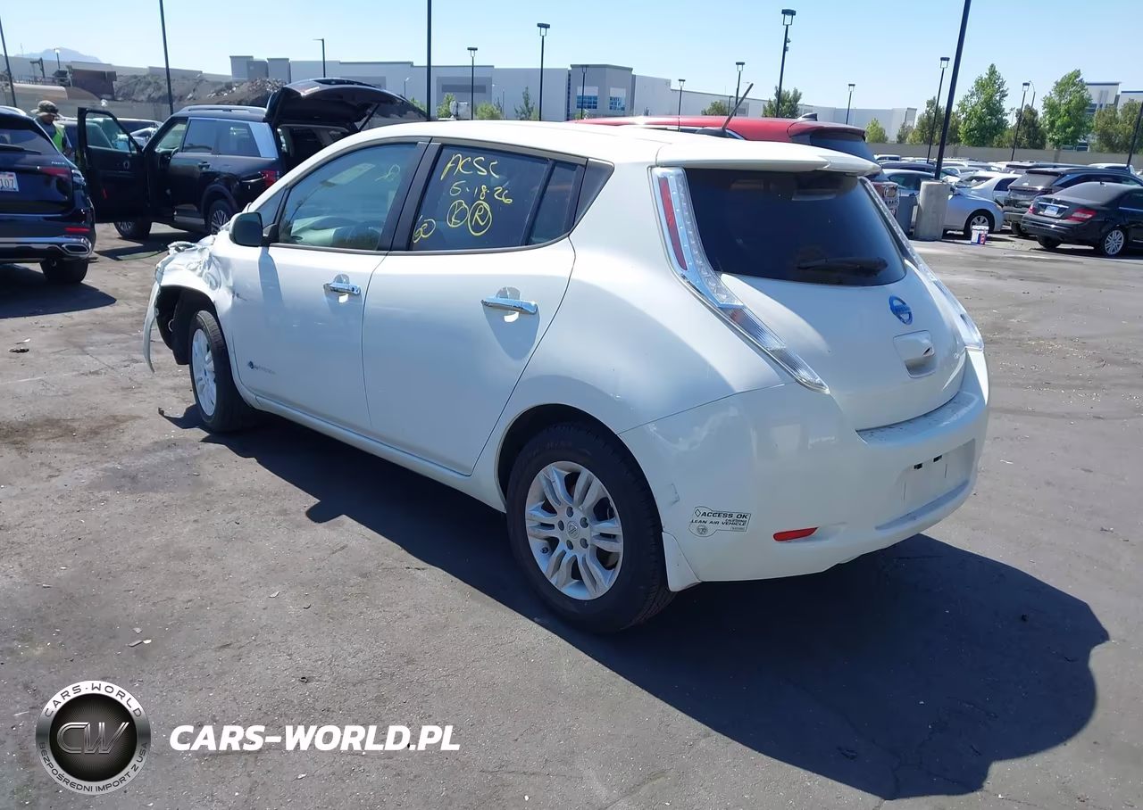 2015 Nissan Leaf S VIN:1N4AZ0CP3FC326603 - 3